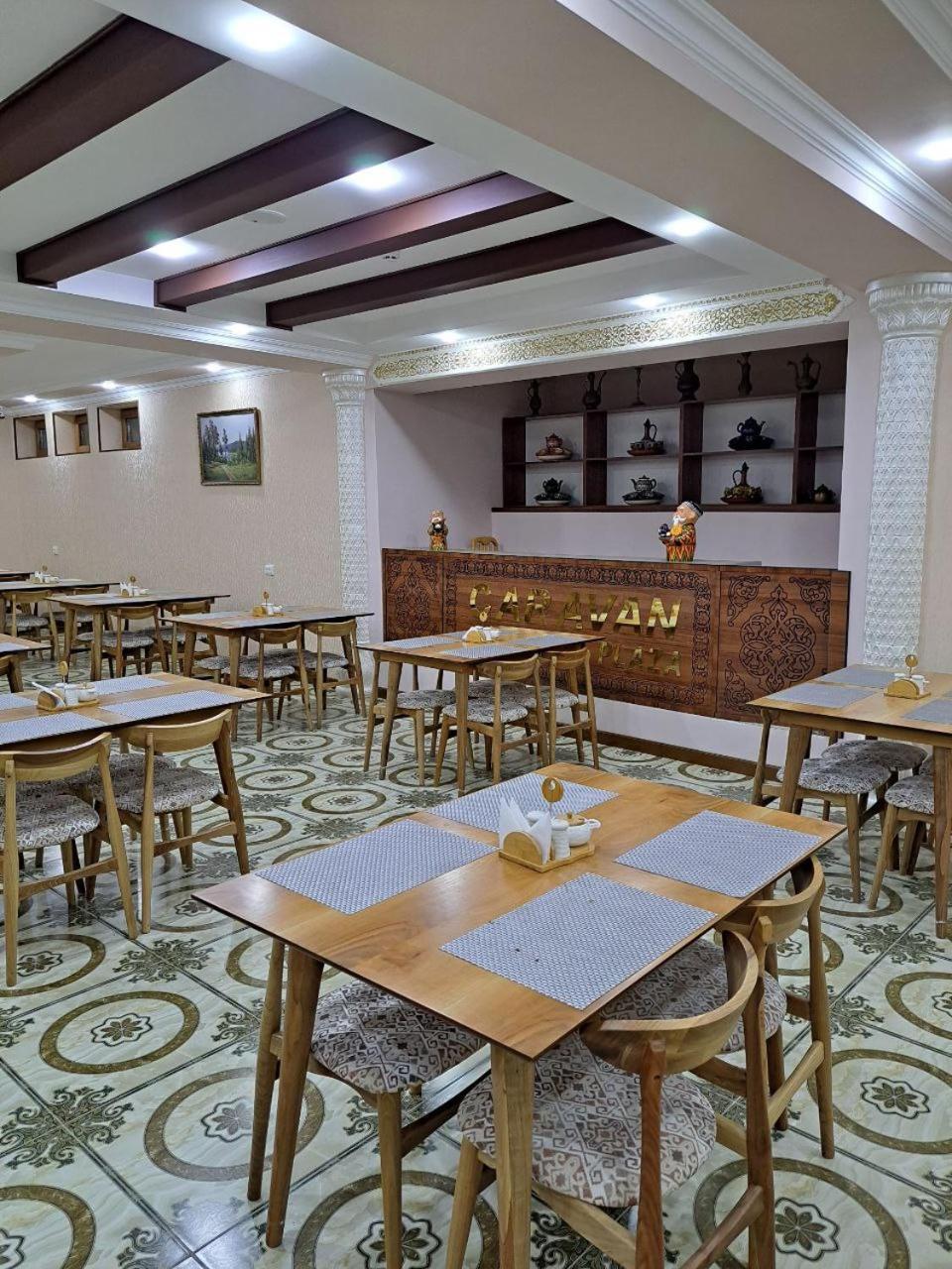 Caravan Plaza Inn Boutique Бухара Екстериор снимка