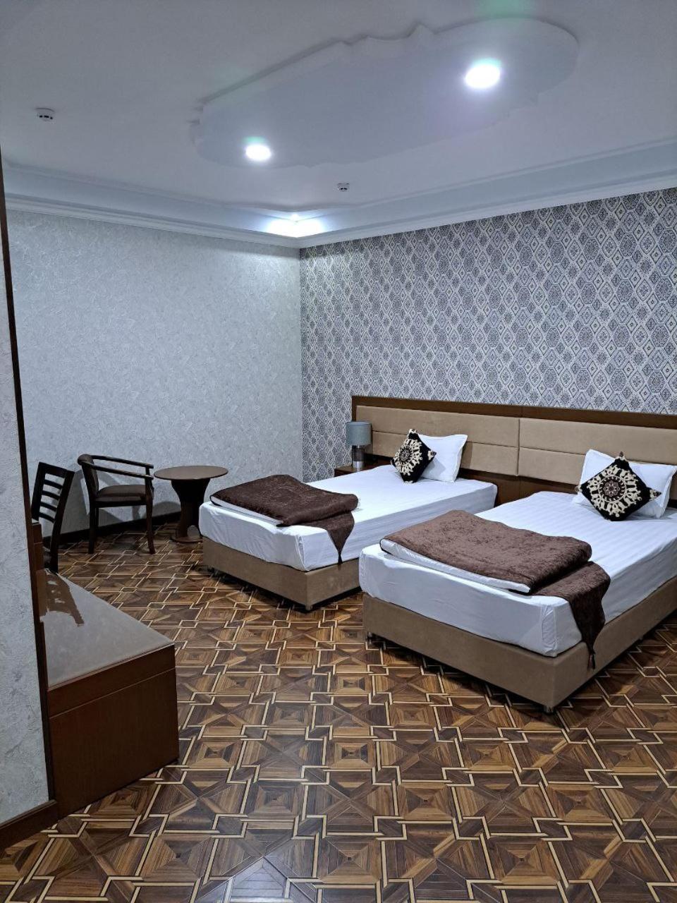 Caravan Plaza Inn Boutique Бухара Екстериор снимка