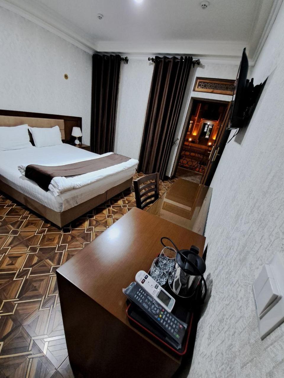 Caravan Plaza Inn Boutique Бухара Екстериор снимка